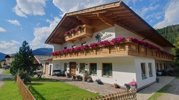 Haus Enzian Apartments, Kartitsch